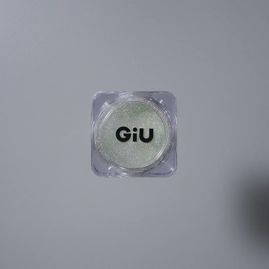 GiU - Pearl Aurora Powder (MABE Green)