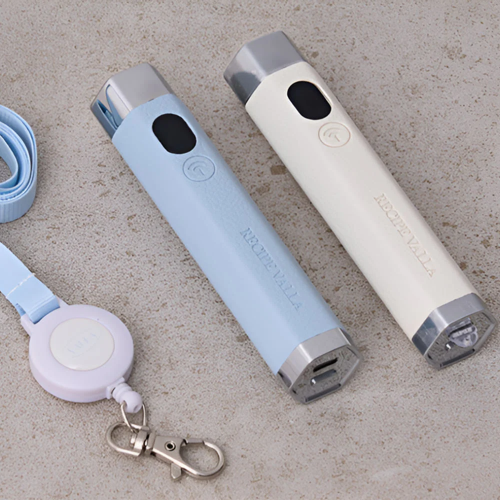 VALLA - V-PIN Lamp (2 colors) + lanyard - Image 4