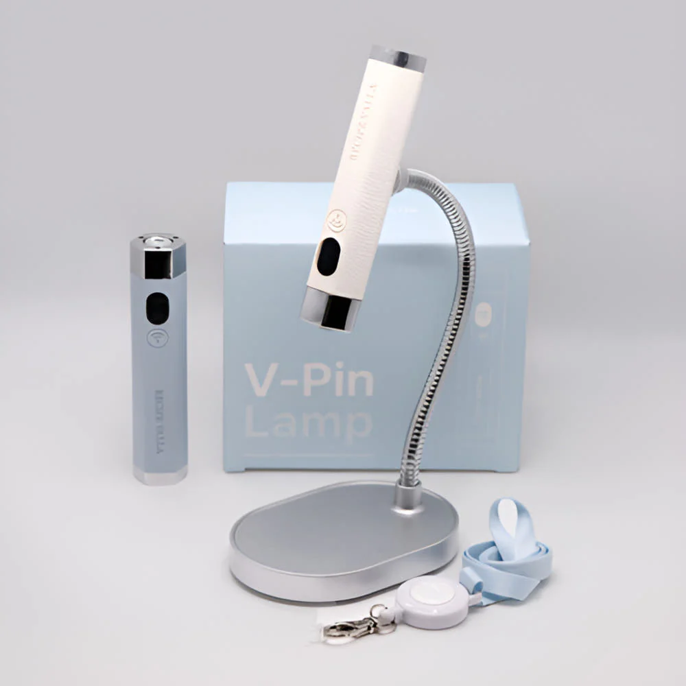 VALLA - V-PIN Lamp (2 colors) + lanyard - Image 5